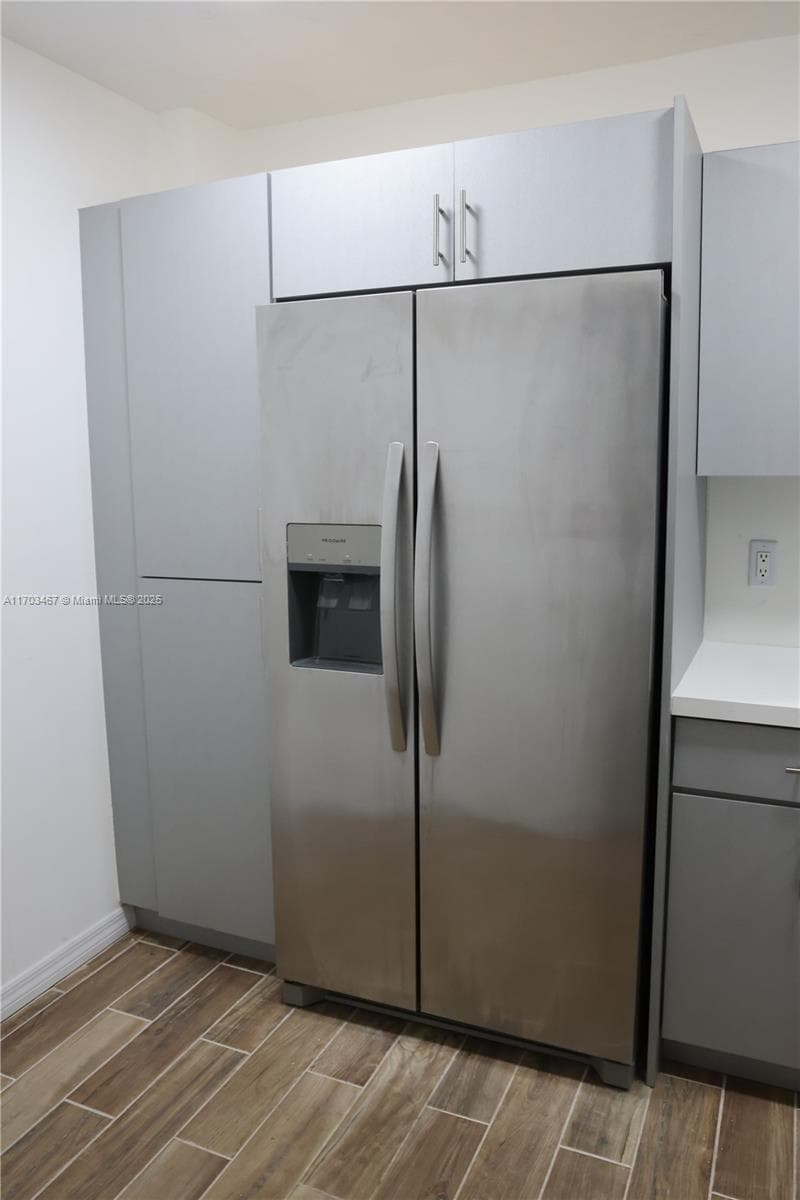 Hillcrest No. 21 Inc. · #604A in Hollywood - Photo 7