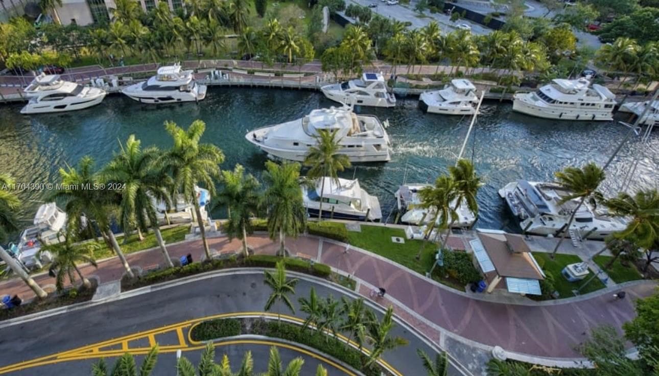 NEW RIVER CENTER · #2420 in Fort Lauderdale - Photo 8