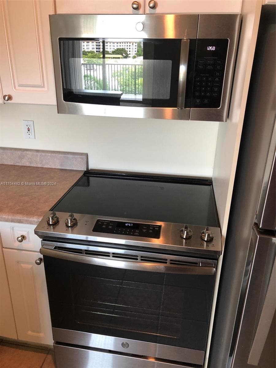 Porto Bellagio · #2612 in Sunny Isles Beach - Photo 6