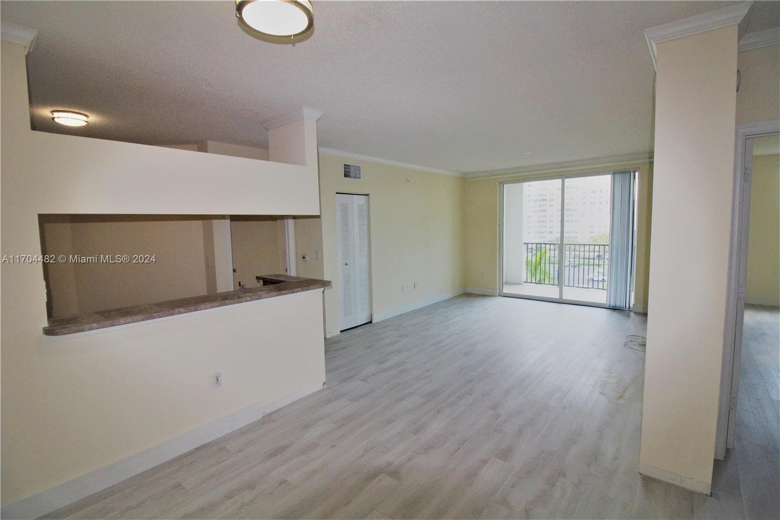 Porto Bellagio · #2612 in Sunny Isles Beach - Photo 13