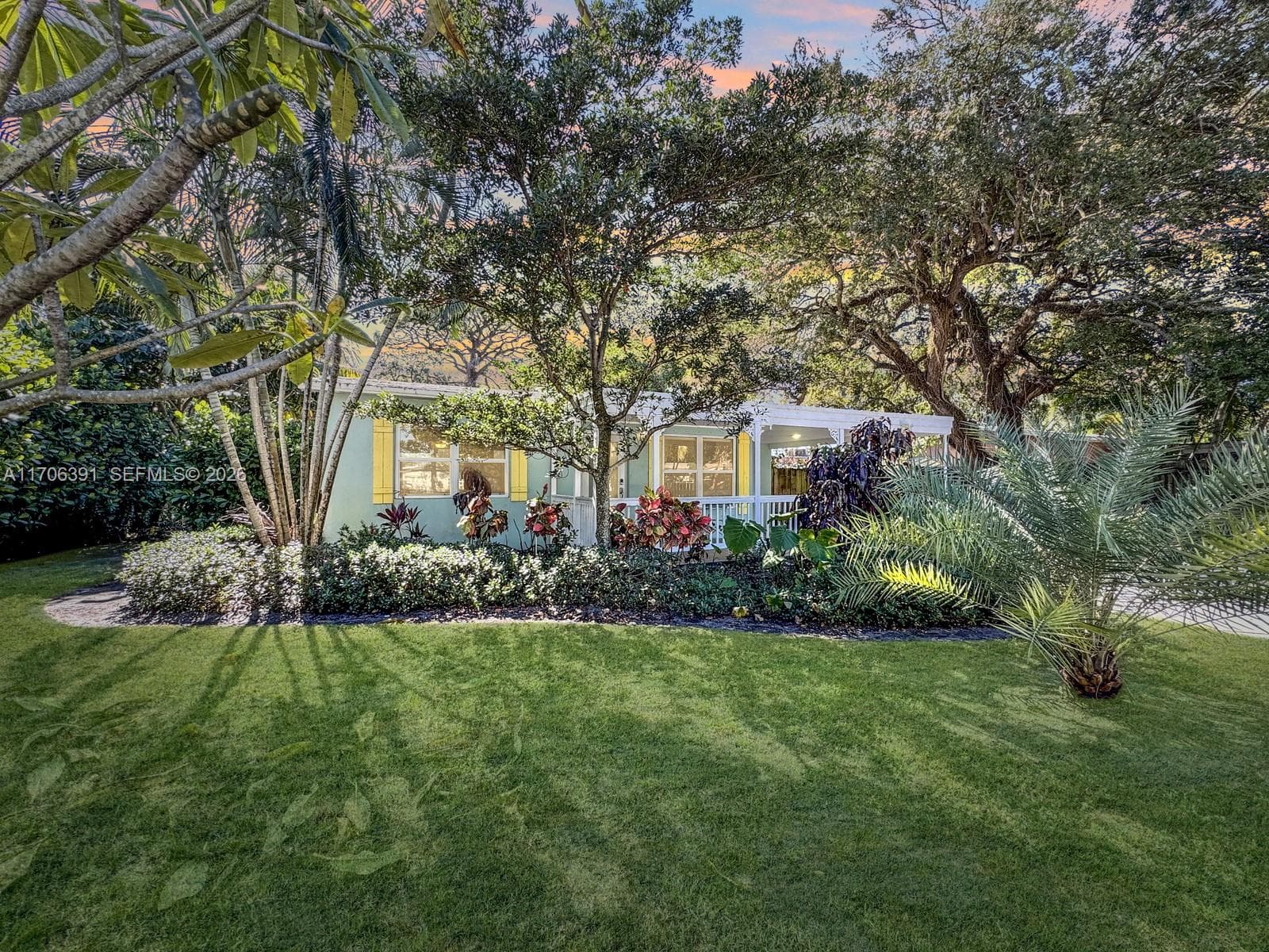 1820 SW 11th Ct photo 1