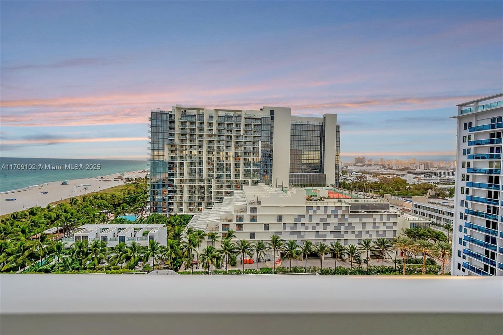 Roney Palace · #1206 in Miami Beach - Photo 2