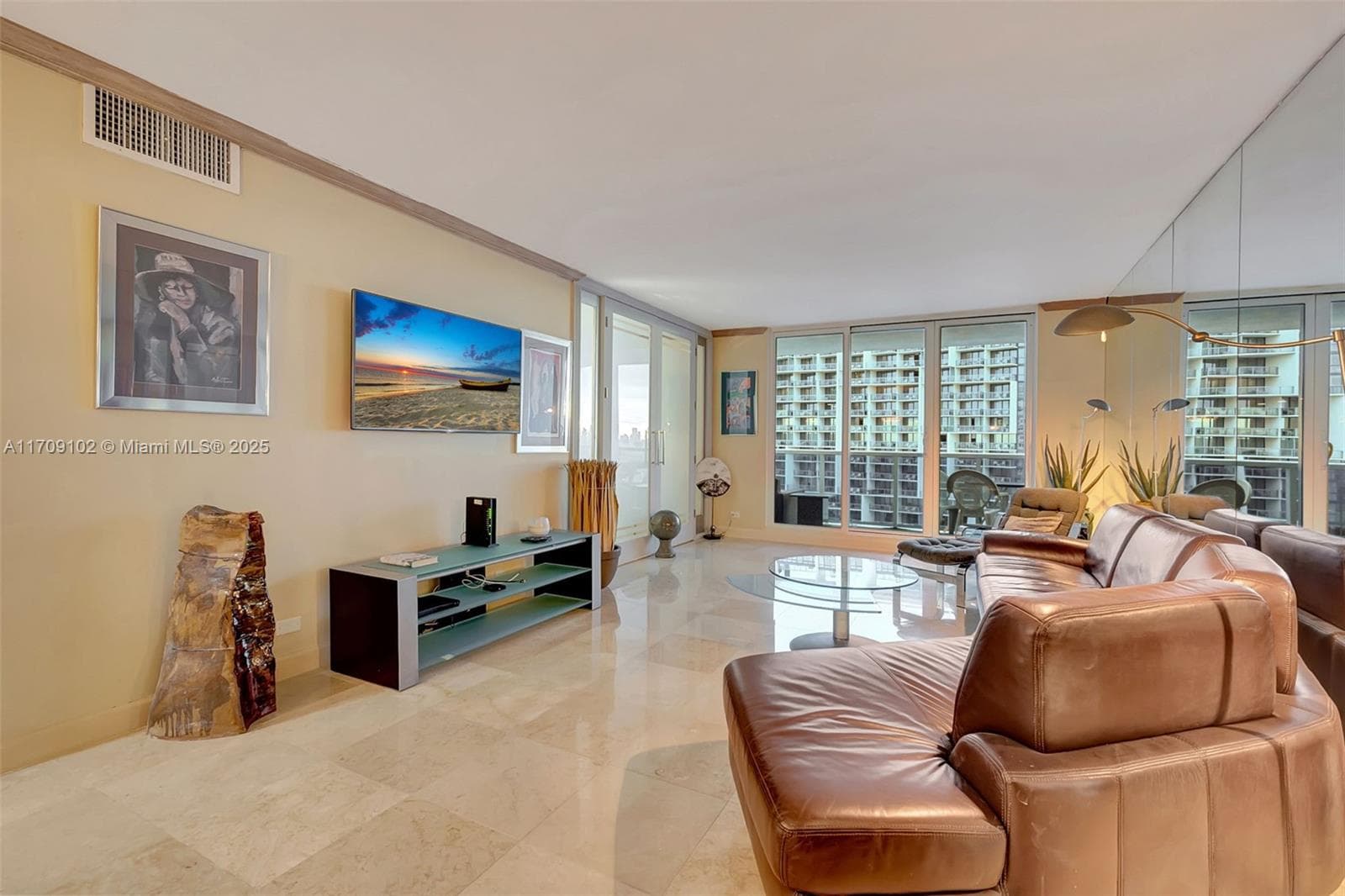 Roney Palace · #1206 in Miami Beach - Photo 3