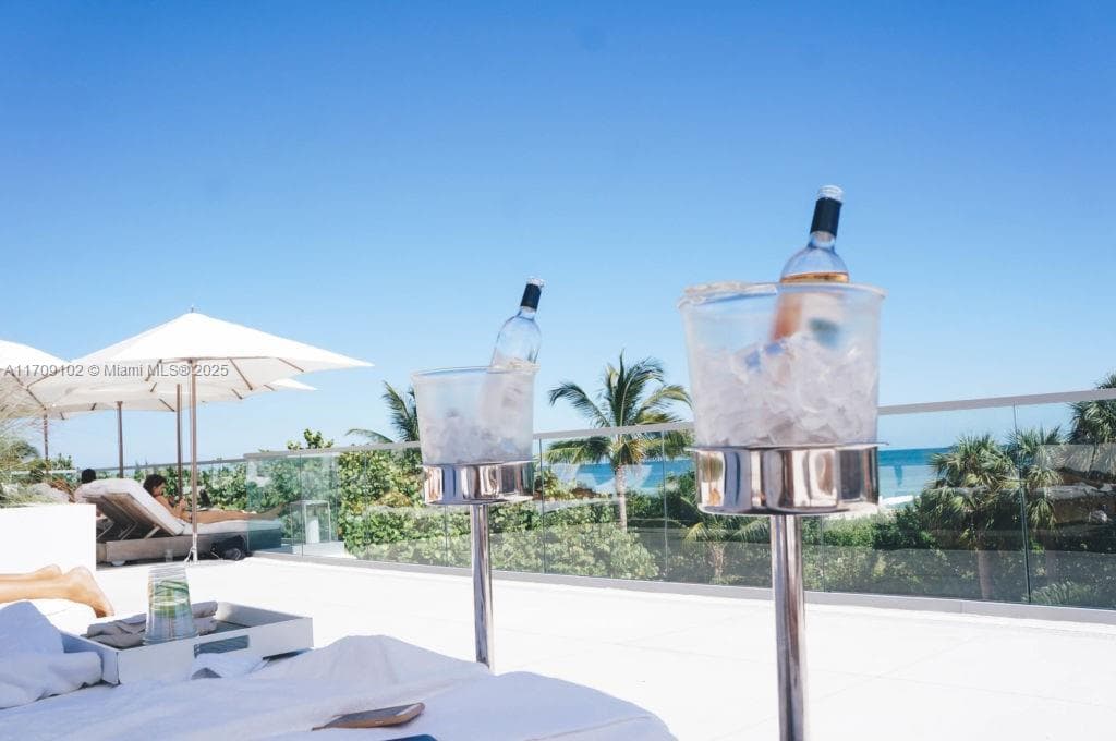 Roney Palace · #1206 in Miami Beach - Photo 34