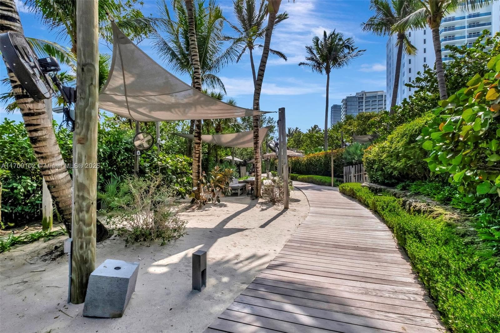 Roney Palace · #1206 in Miami Beach - Photo 41