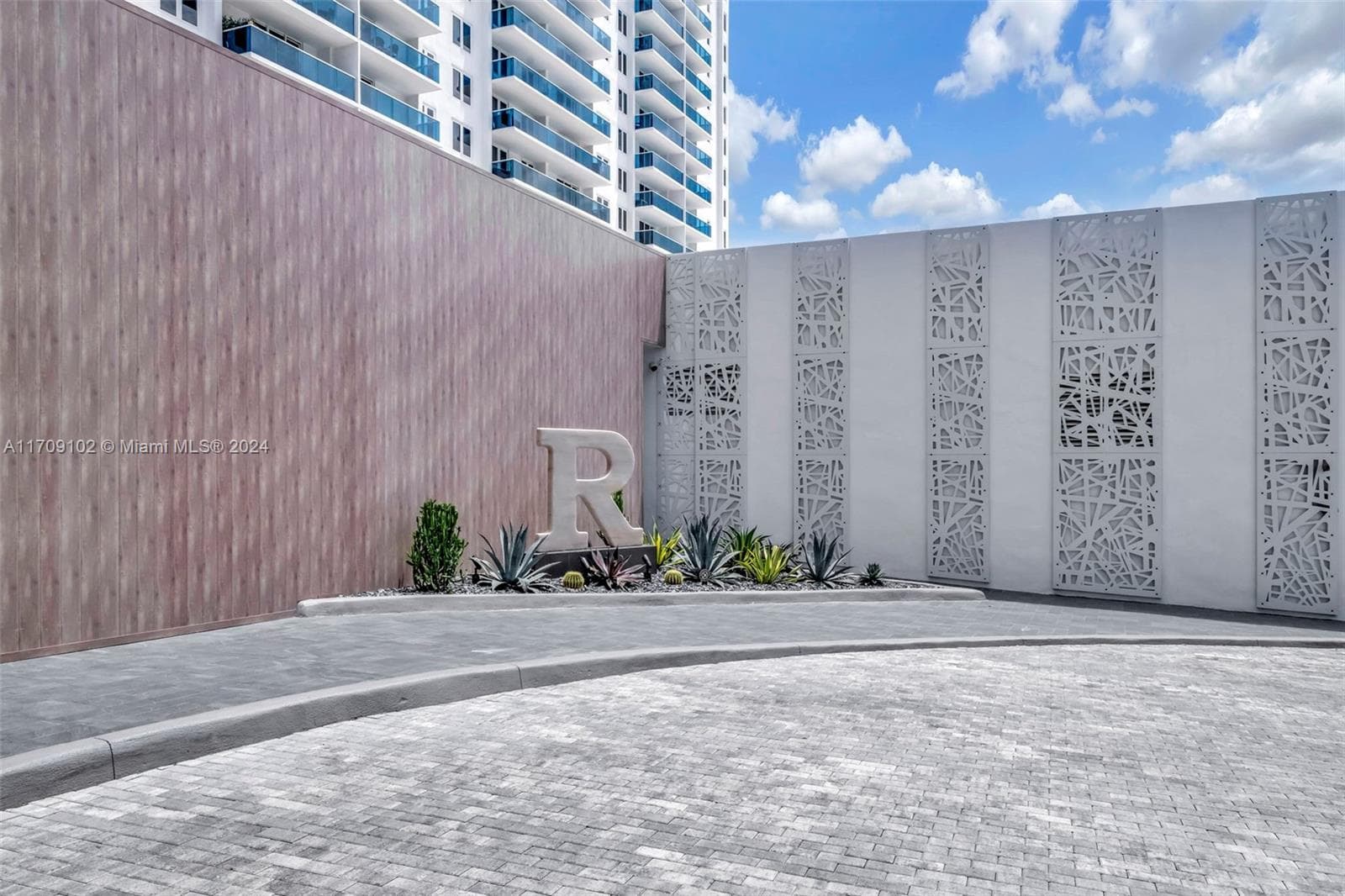 Roney Palace · #1206 in Miami Beach - Photo 40