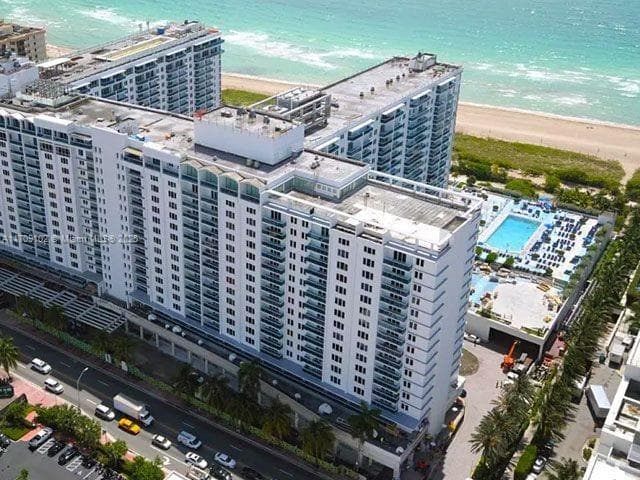 Roney Palace · #1206 in Miami Beach - Photo 29