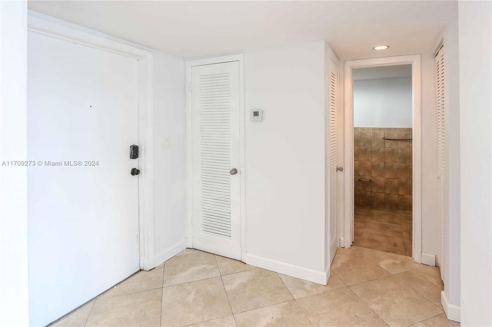VILLAGE AT DADELAND CONDO · #K405 in Miami - Photo 17