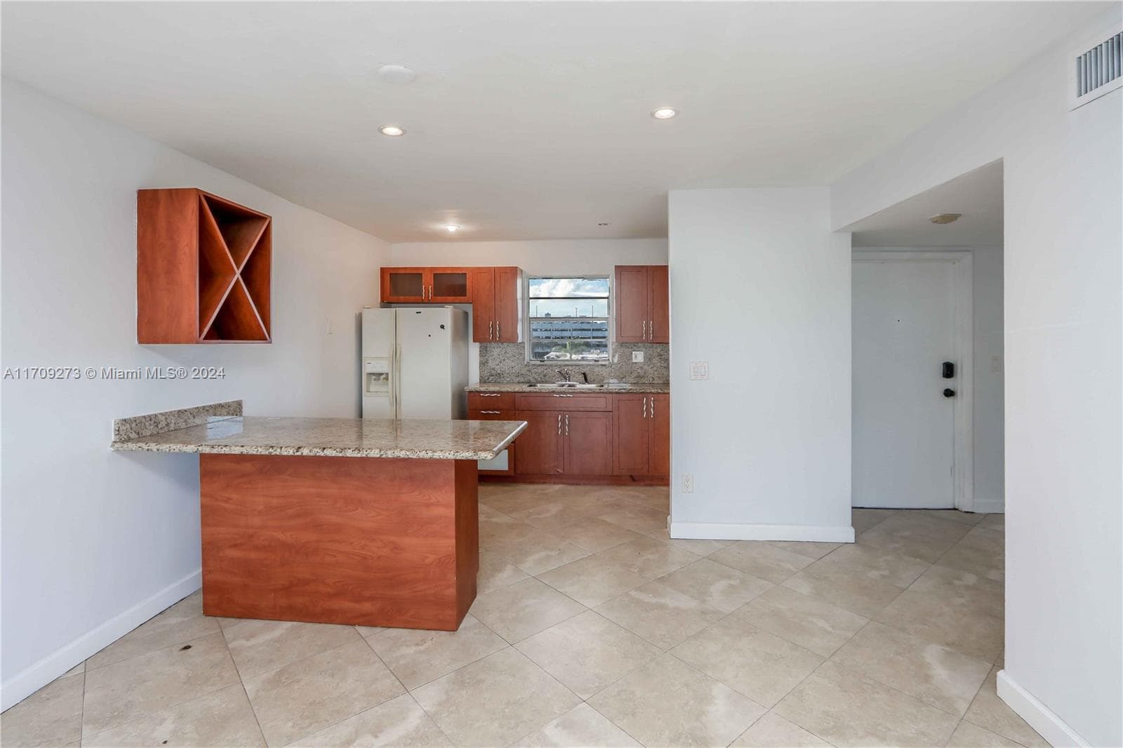 VILLAGE AT DADELAND CONDO · #K405 in Miami - Photo 12