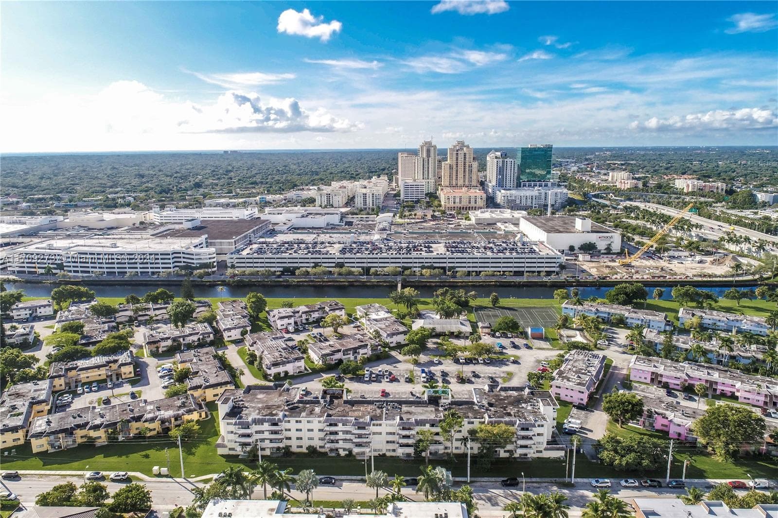 VILLAGE AT DADELAND CONDO · #K405 in Miami - Photo 5