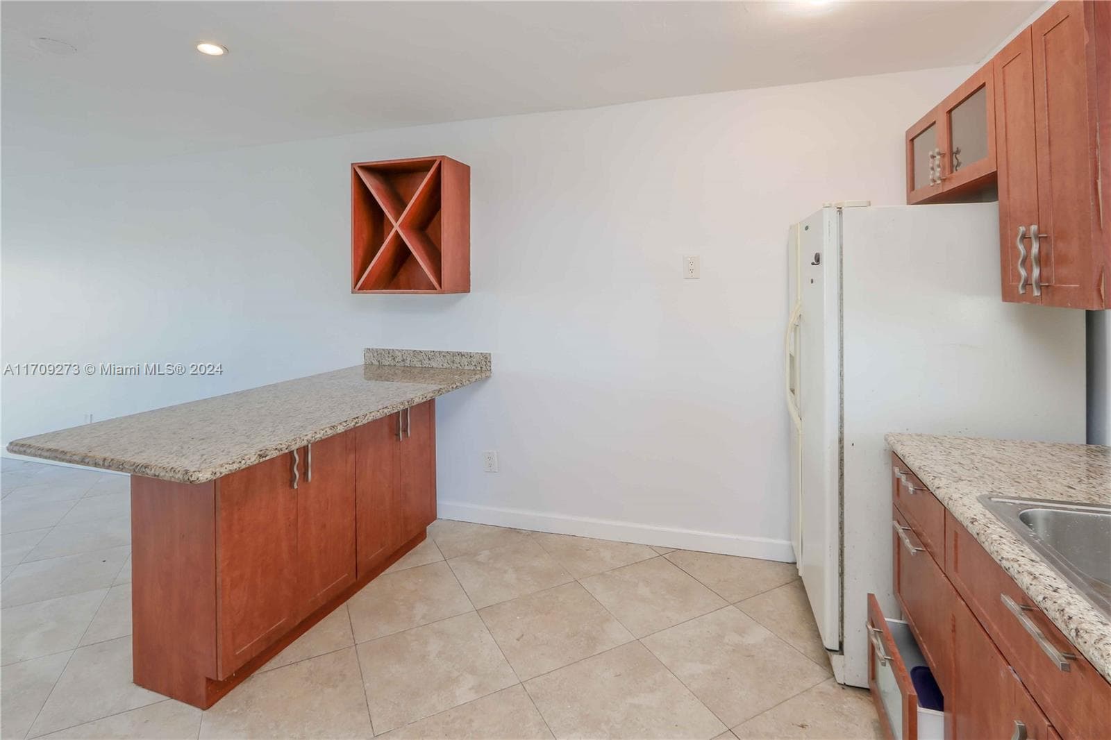 VILLAGE AT DADELAND CONDO · #K405 in Miami - Photo 15