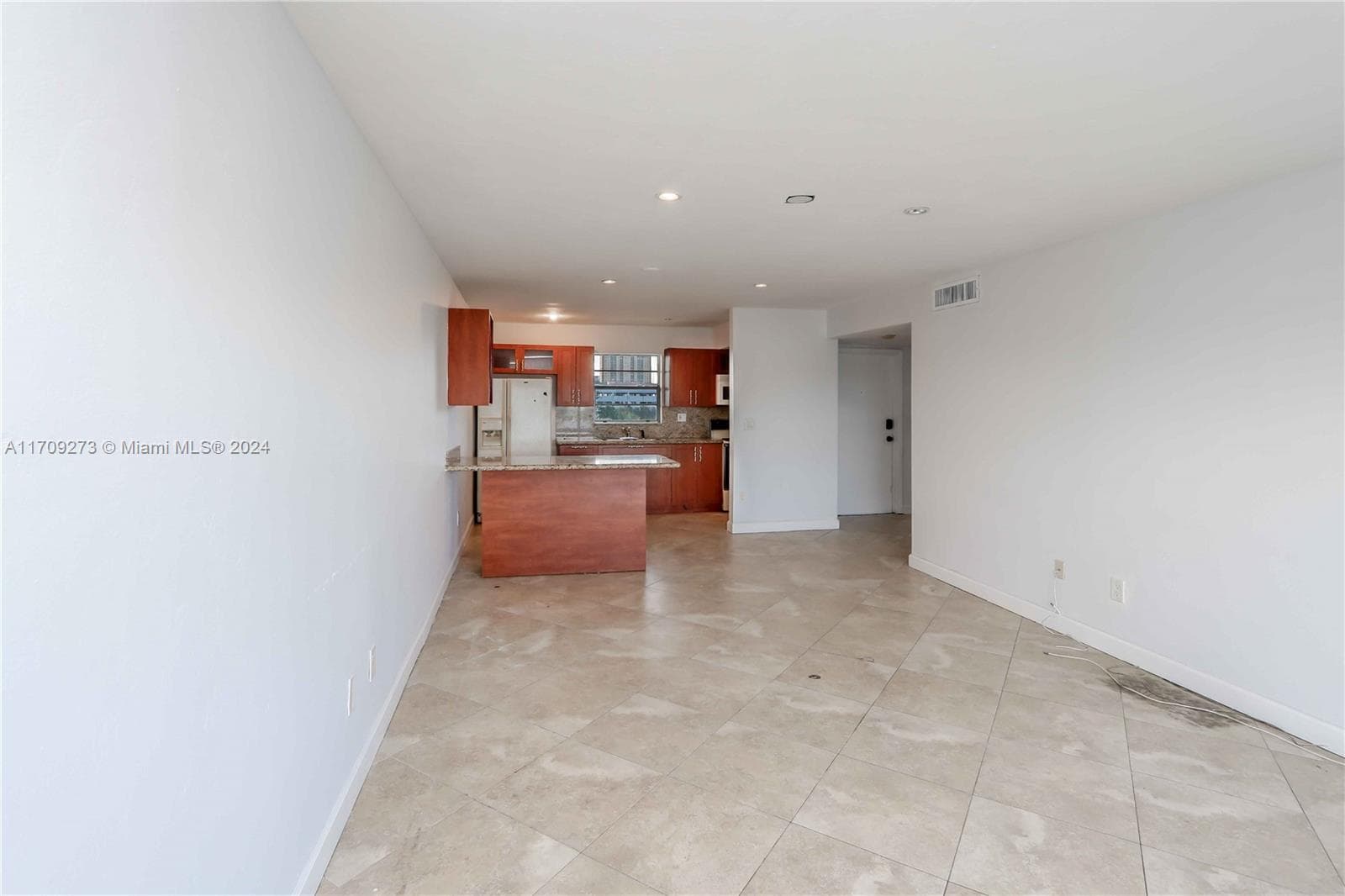 VILLAGE AT DADELAND CONDO · #K405 in Miami - Photo 11