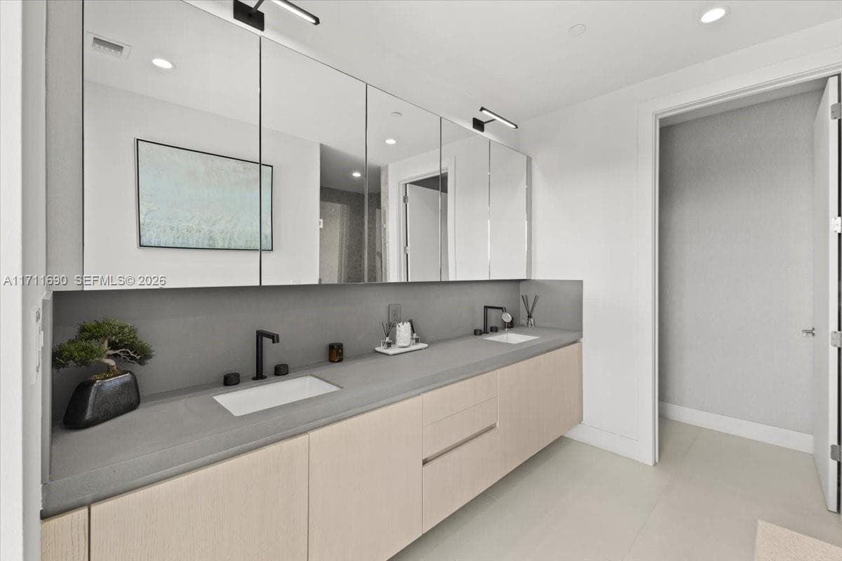 AQUAMAR · #PH1 in Fort Lauderdale - Photo 22