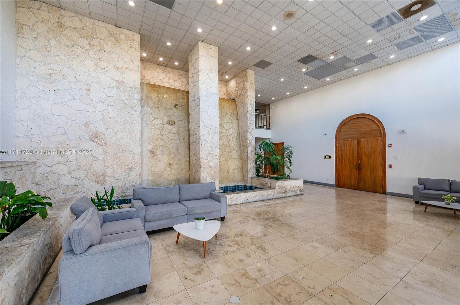SAILBOAT CAY CONDO · #807 in North Miami - Photo 2