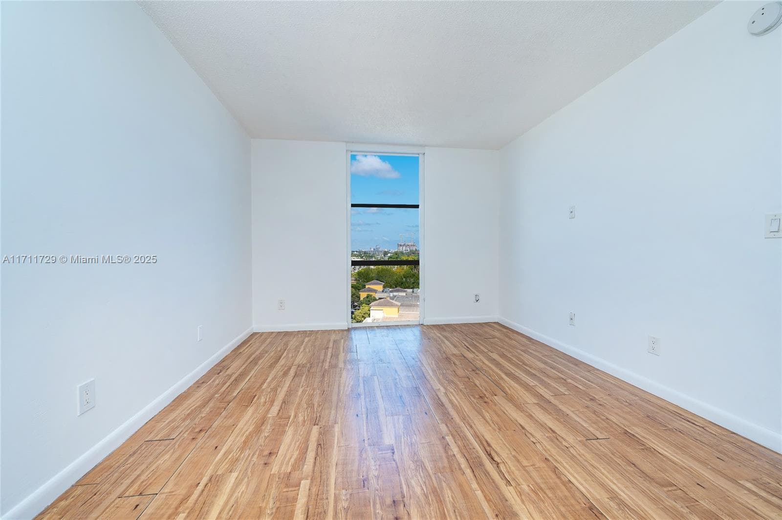 SAILBOAT CAY CONDO · #807 in North Miami - Photo 26
