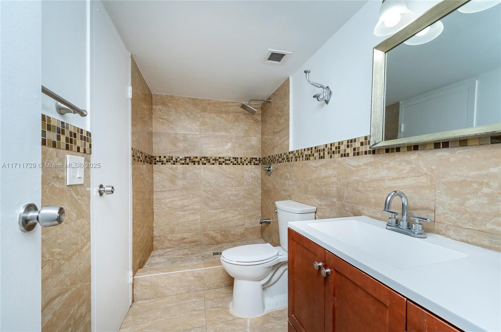 SAILBOAT CAY CONDO · #807 in North Miami - Photo 28