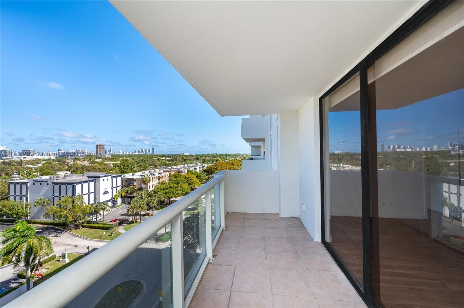 SAILBOAT CAY CONDO · #807 in North Miami - Photo 8
