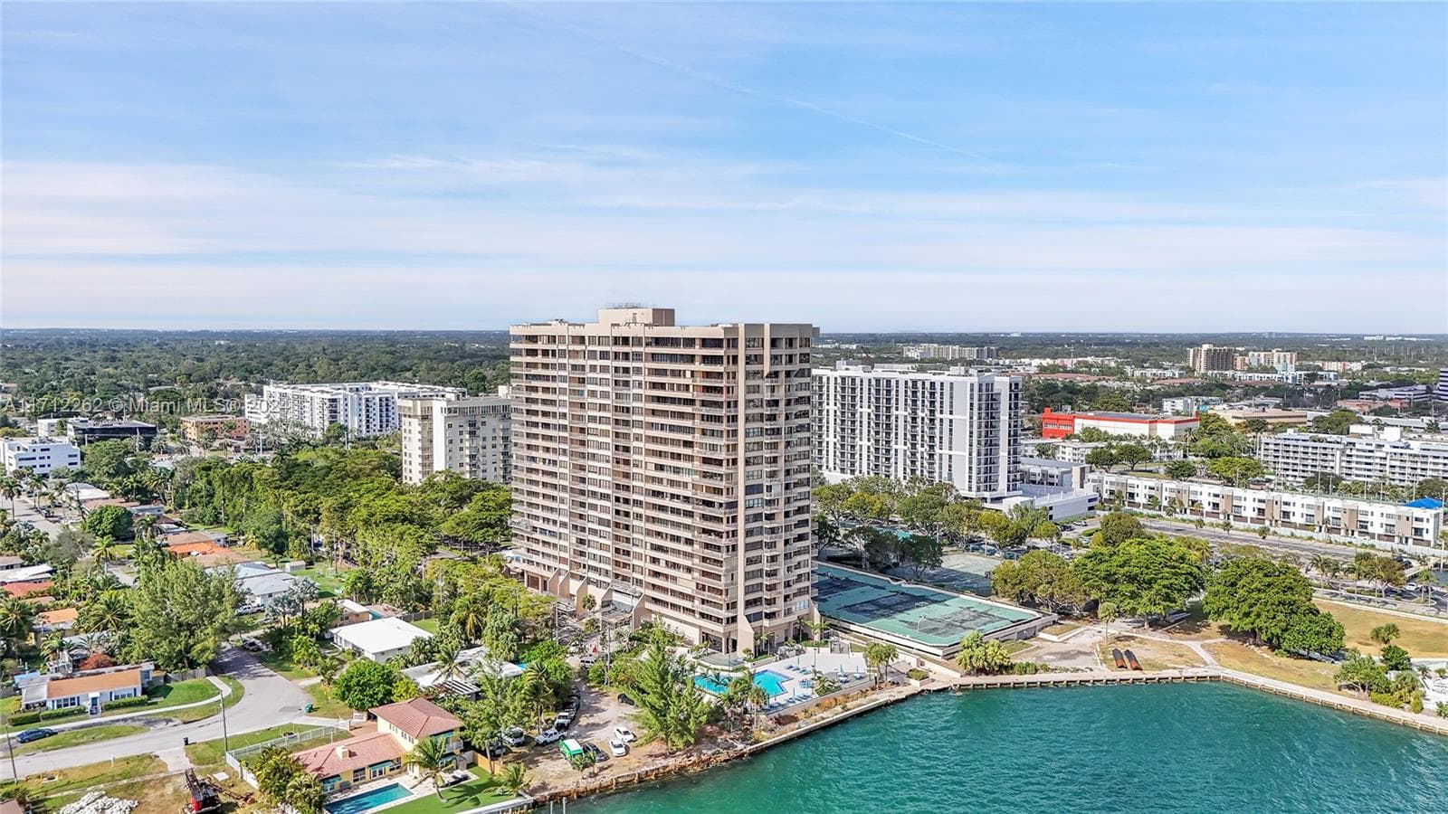 JOCKEY CLUB III CONDO · #255 in Miami - Photo 52