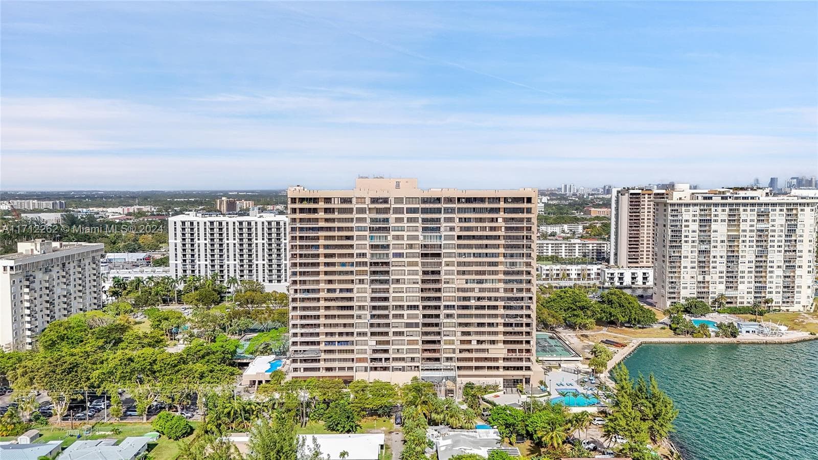 JOCKEY CLUB III CONDO · #255 in Miami - Photo 53