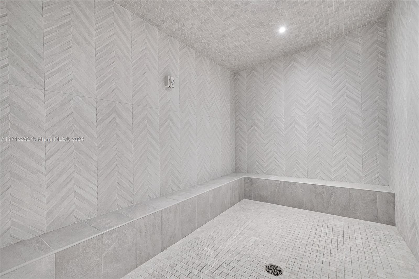 JOCKEY CLUB III CONDO · #255 in Miami - Photo 35