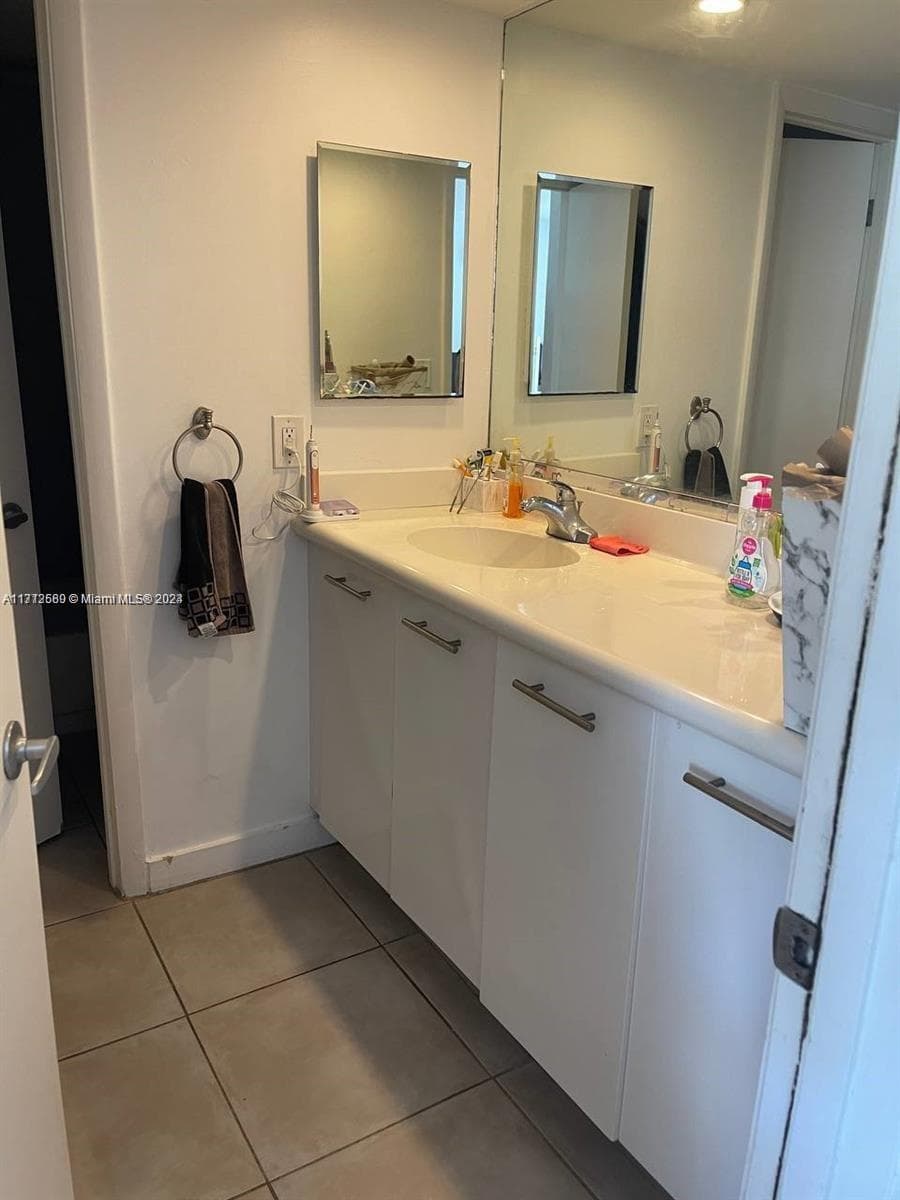 NIRVANA CONDO · #A506 in Miami - Photo 5