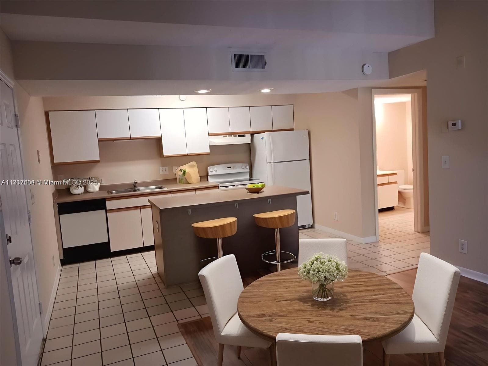 Windward Condo · #A312 in Pompano Beach - Photo 6