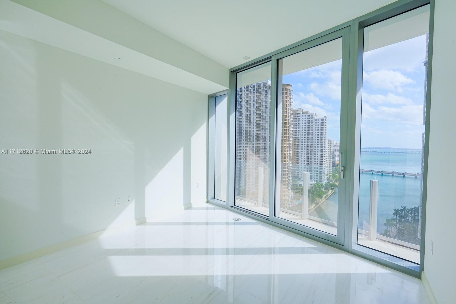 Aston Martin Residences · #1806 in Miami - Photo 13
