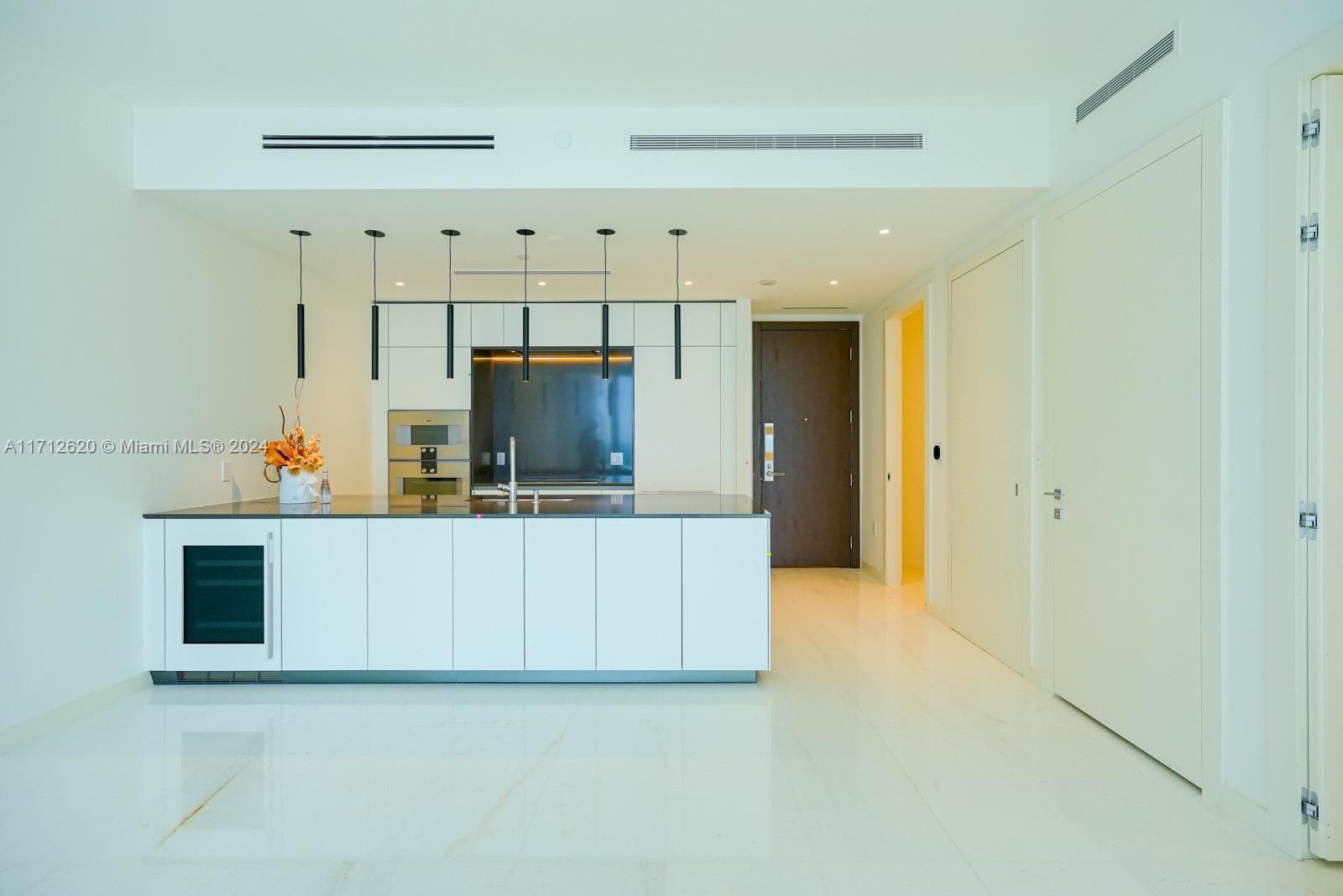 Aston Martin Residences · #1806 in Miami - Photo 28