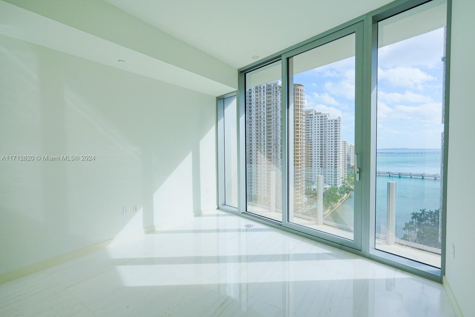 Aston Martin Residences · #1806 in Miami - Photo 14