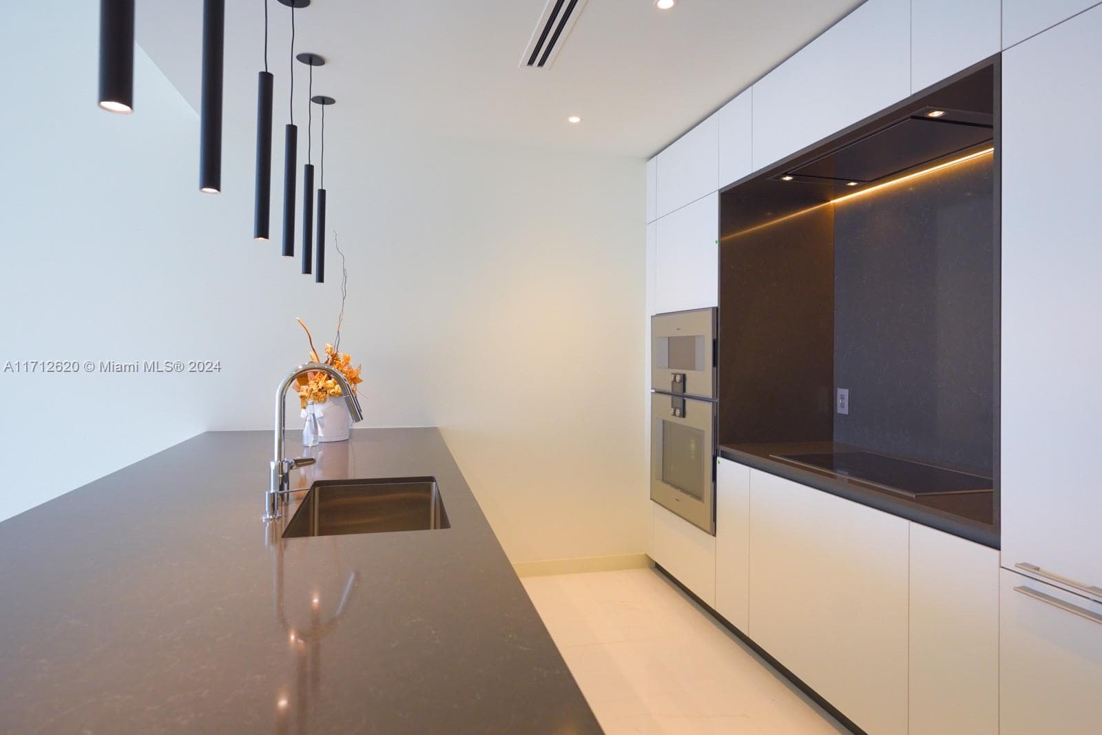 Aston Martin Residences · #1806 in Miami - Photo 50
