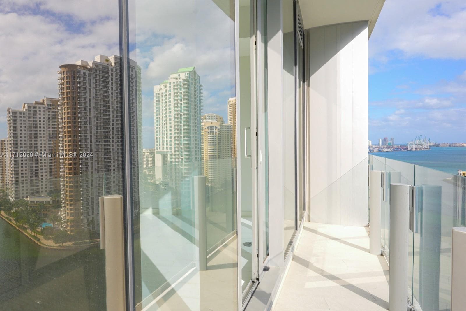 Aston Martin Residences · #1806 in Miami - Photo 39