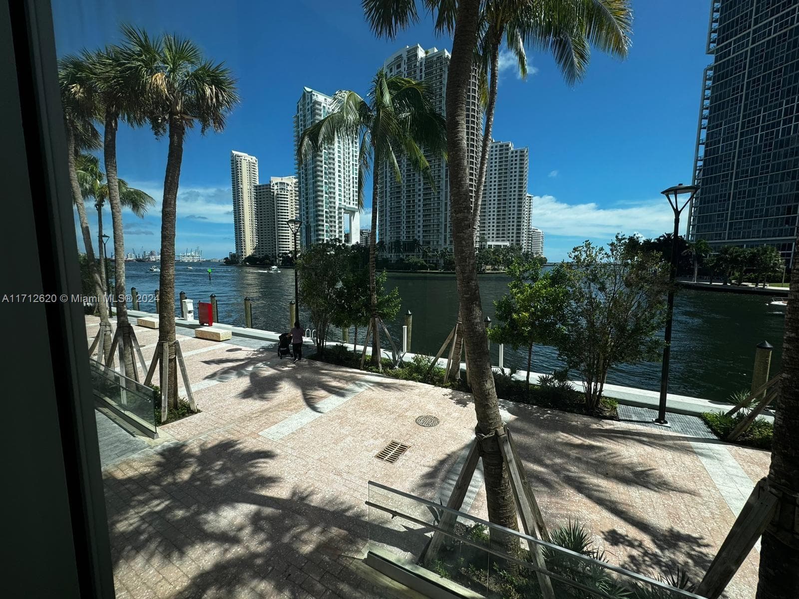 Aston Martin Residences · #1806 in Miami - Photo 8