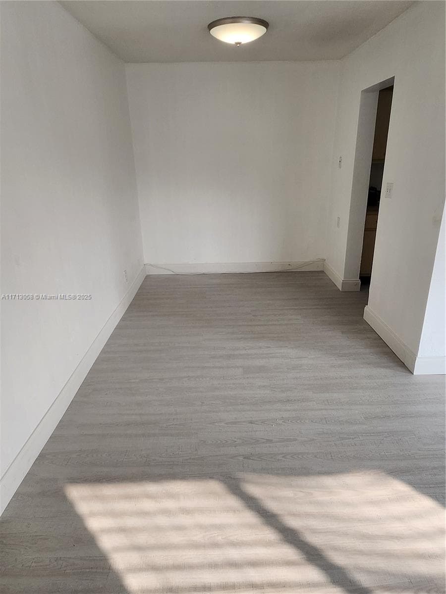 IMPERIAL VILLAGE CONDO · #212 in Fort Lauderdale - Photo 9