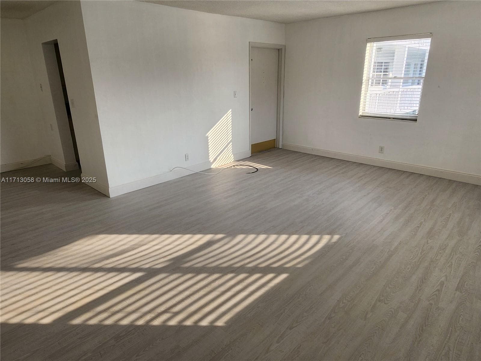 IMPERIAL VILLAGE CONDO · #212 in Fort Lauderdale - Photo 18