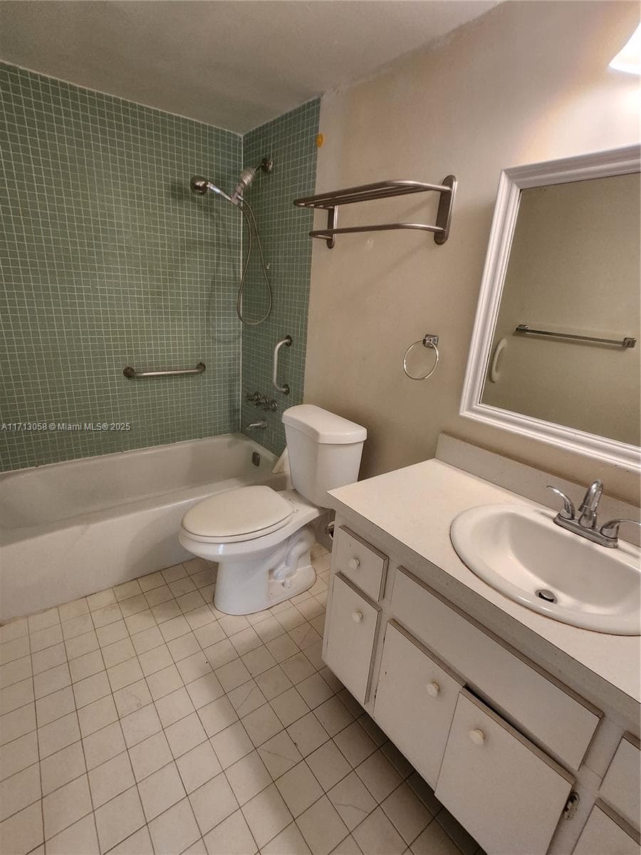 IMPERIAL VILLAGE CONDO · #212 in Fort Lauderdale - Photo 25