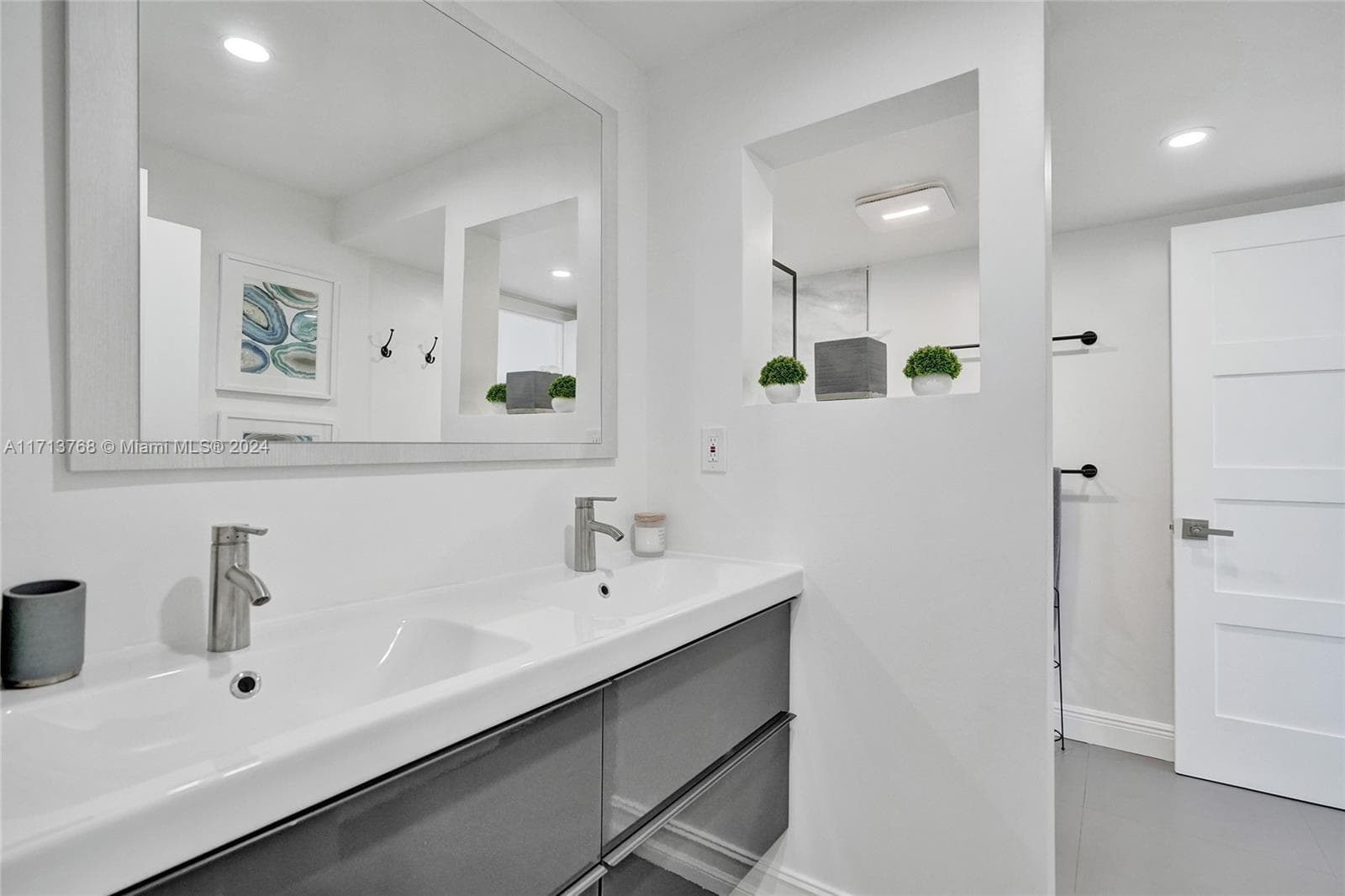 Silver Thatch · #705 in Pompano Beach - Photo 43