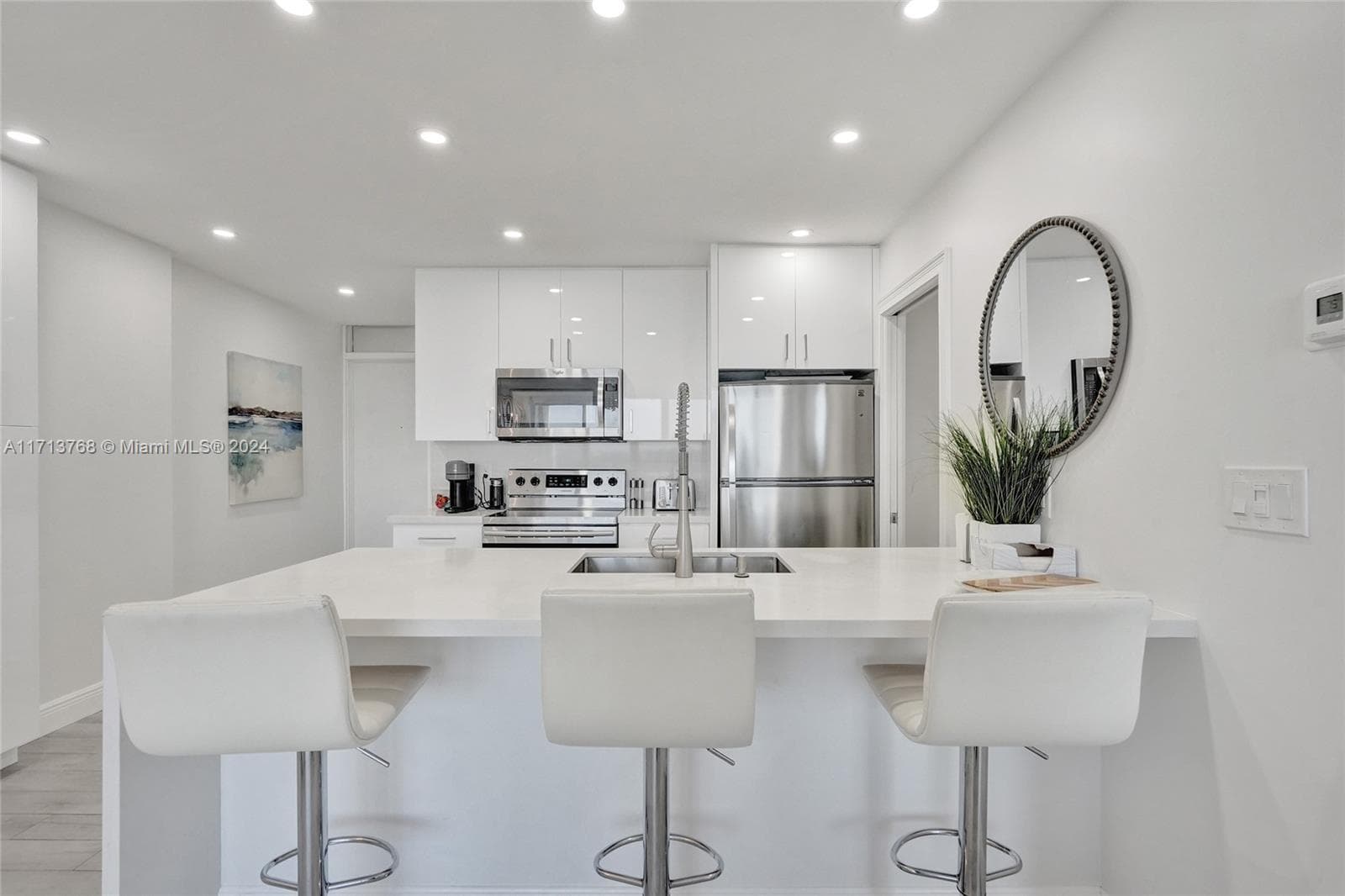Silver Thatch · #705 in Pompano Beach - Photo 10