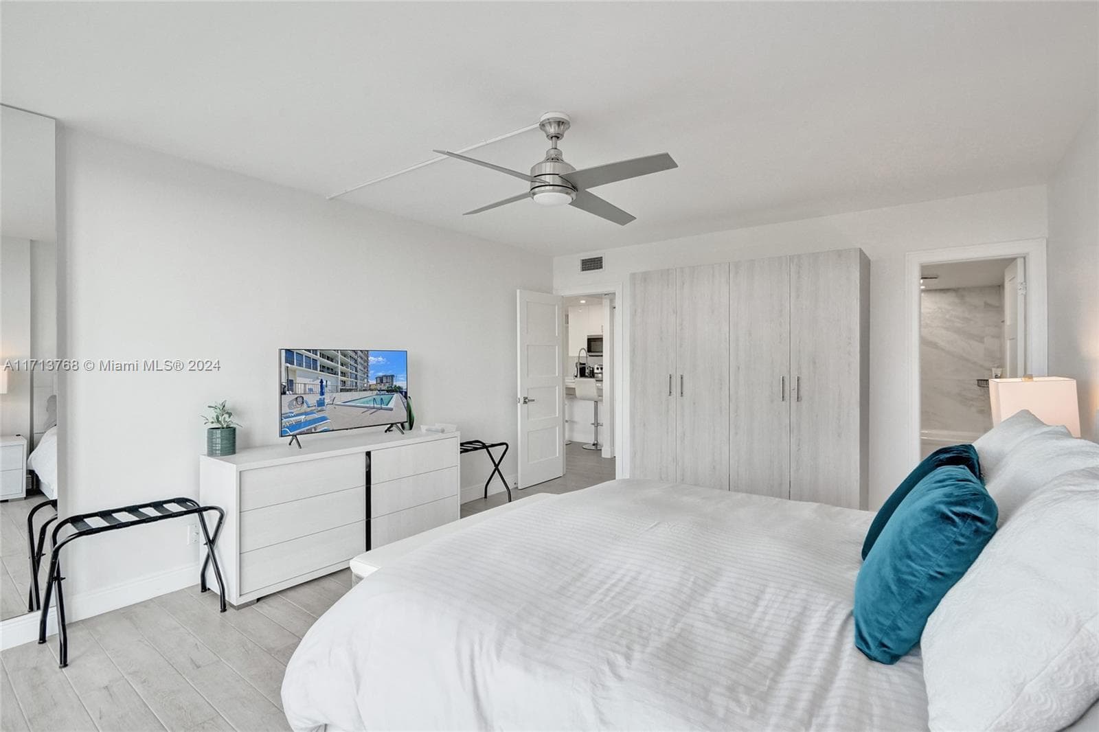Silver Thatch · #705 in Pompano Beach - Photo 37