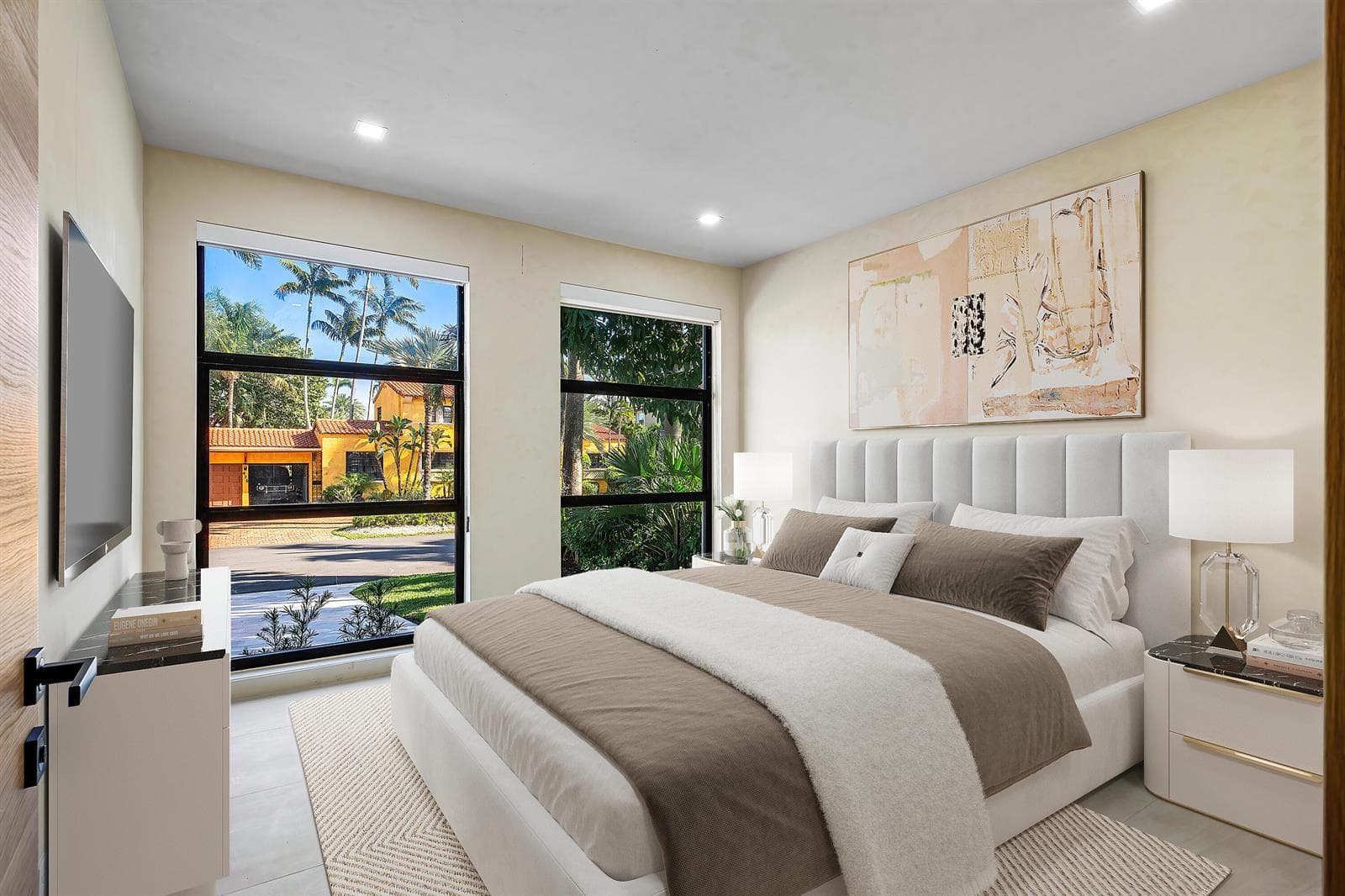 055-425CoralWay-FortLauderdale-FL-33301-