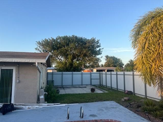 600 SW 28th Way photo 43