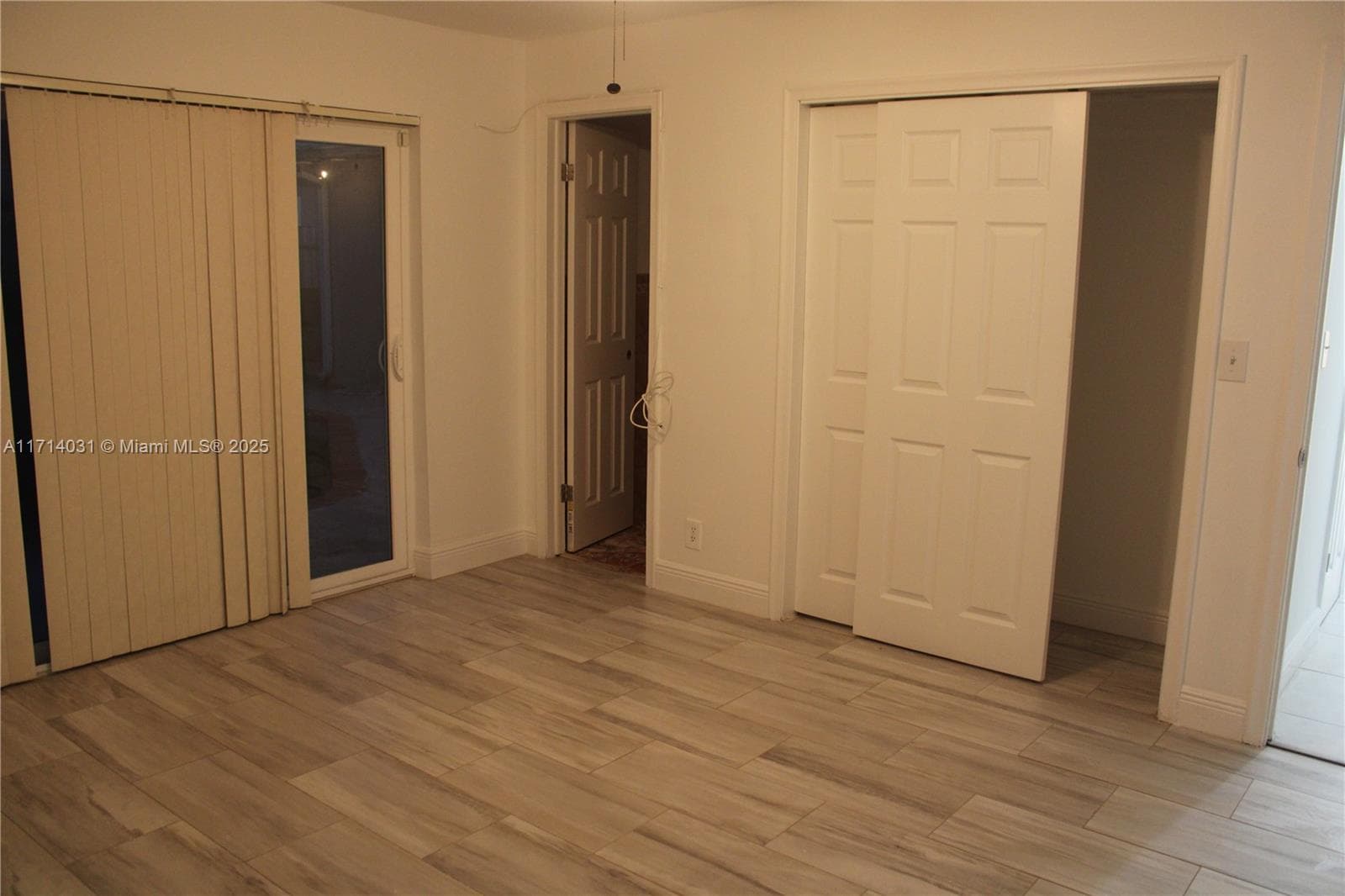 600 SW 28th Way photo 29