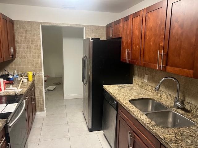 600 SW 28th Way photo 8