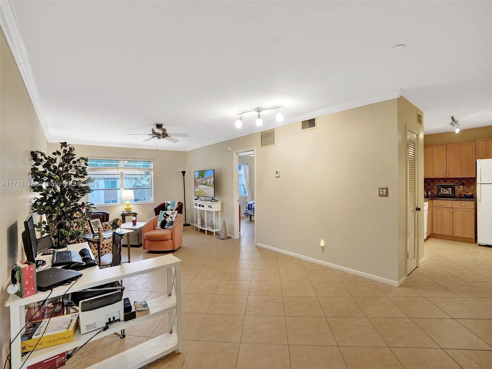 MANOR GROVE VILLAGE ONE · #204D in Wilton Manors - Photo 4