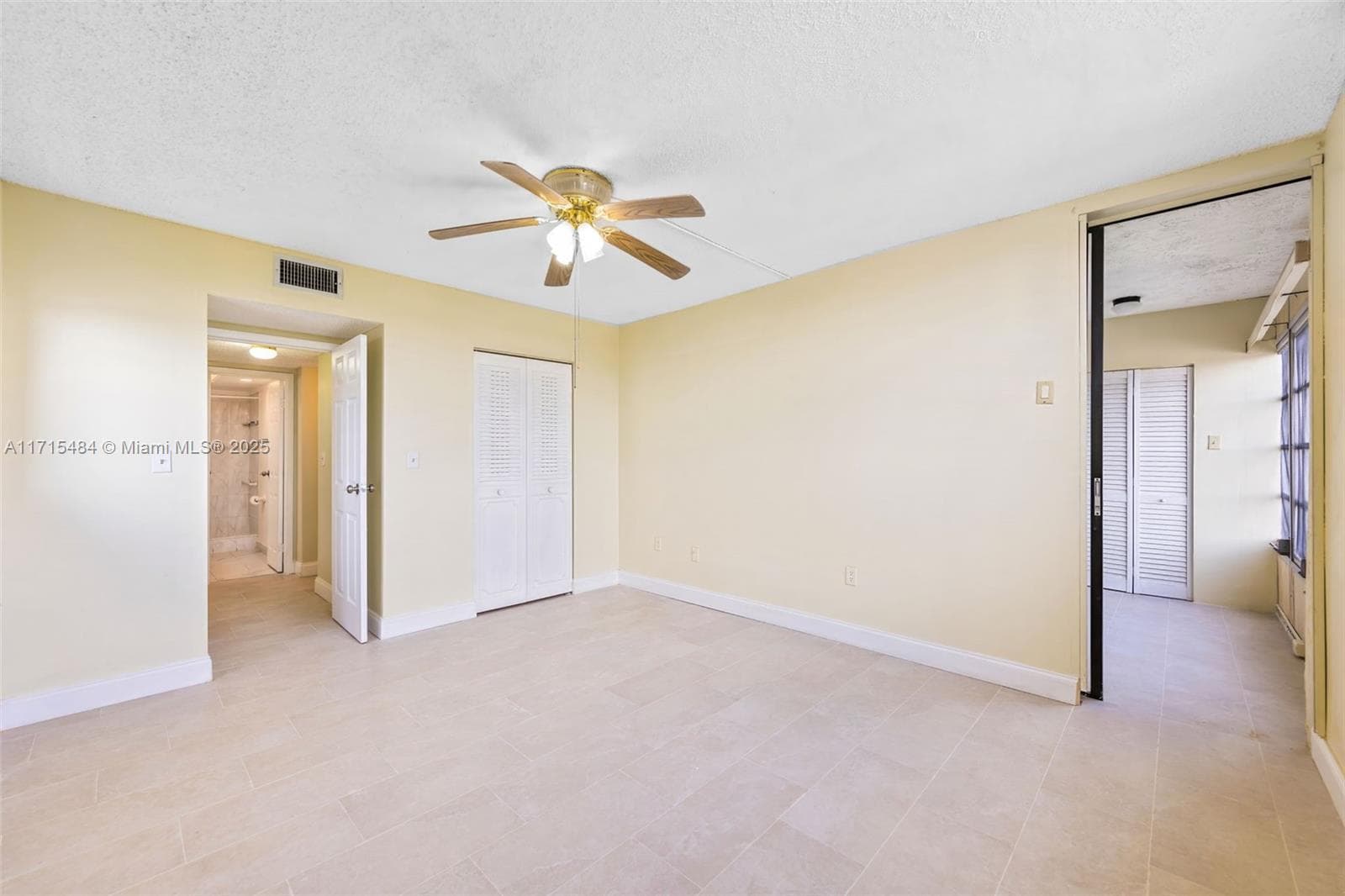 SOMERSET AT LAUDERDALE LA · #206K in Lauderdale Lakes - Photo 14