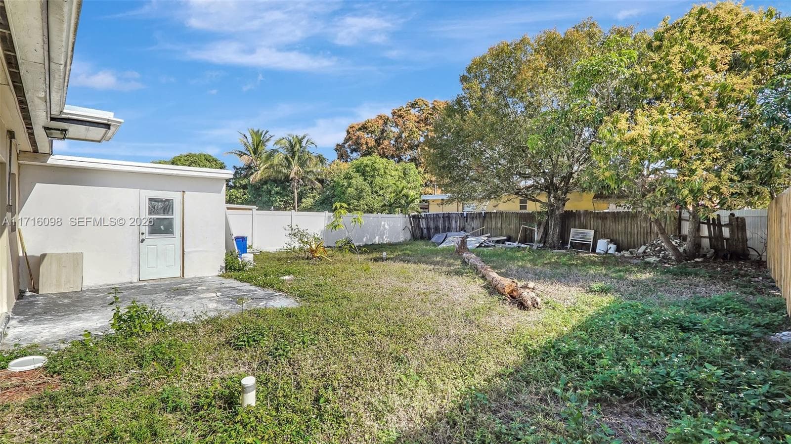 1240 SW 32nd Ave photo 36