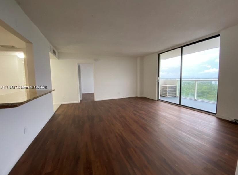SAILBOAT CAY CONDO · #1507 in North Miami - Photo 9