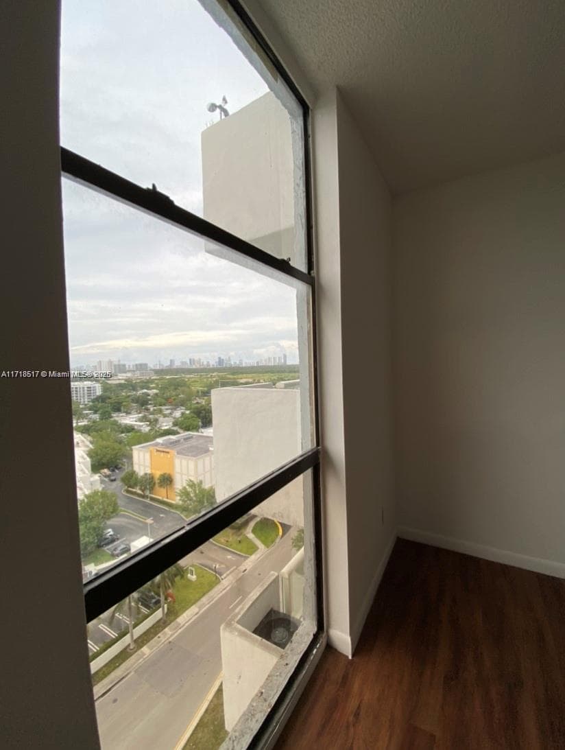SAILBOAT CAY CONDO · #1507 in North Miami - Photo 29