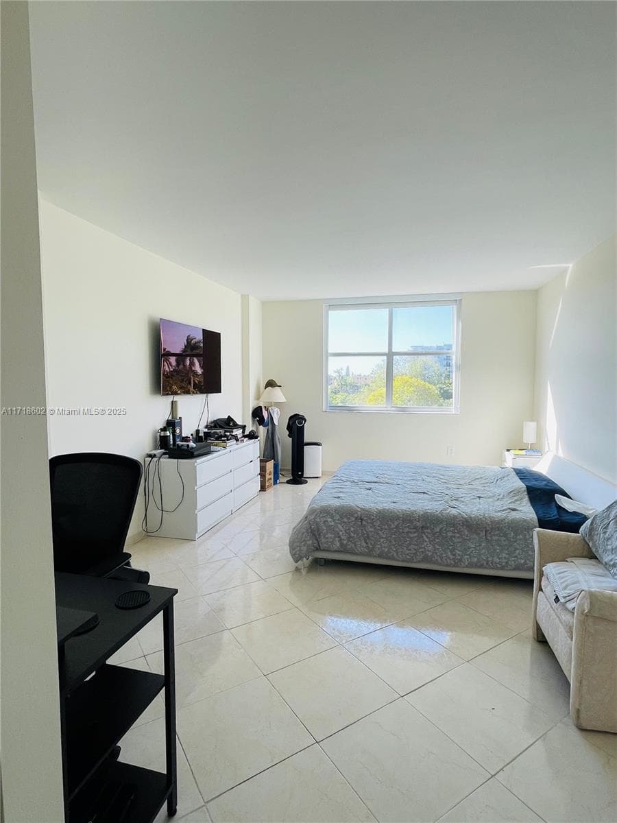 JOCKEY CLUB CONDO UNIT II · #4E in Miami - Photo 20