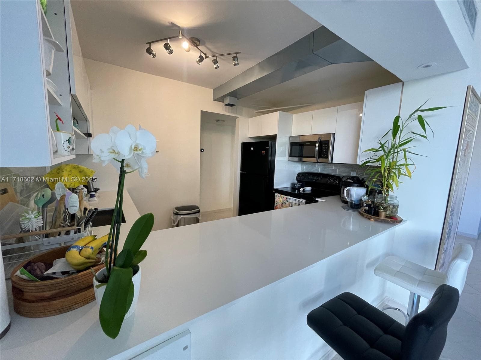 JOCKEY CLUB CONDO UNIT II · #4E in Miami - Photo 11