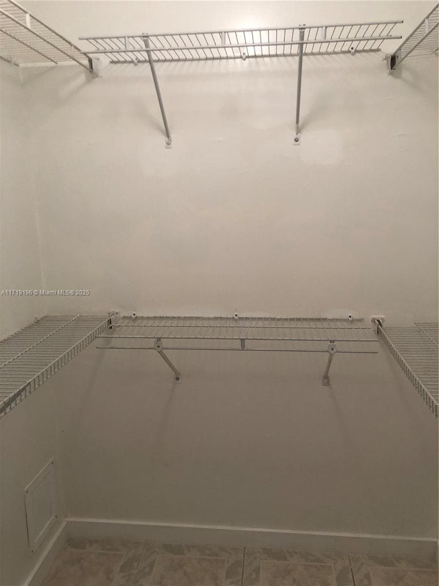 WESTCHESTER POINT CONDO · #124 in Miami - Photo 4